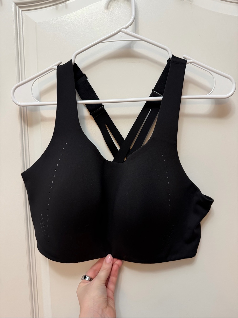 lululemon athletica Black Strappy High-Support Sports Bra (Air Support)